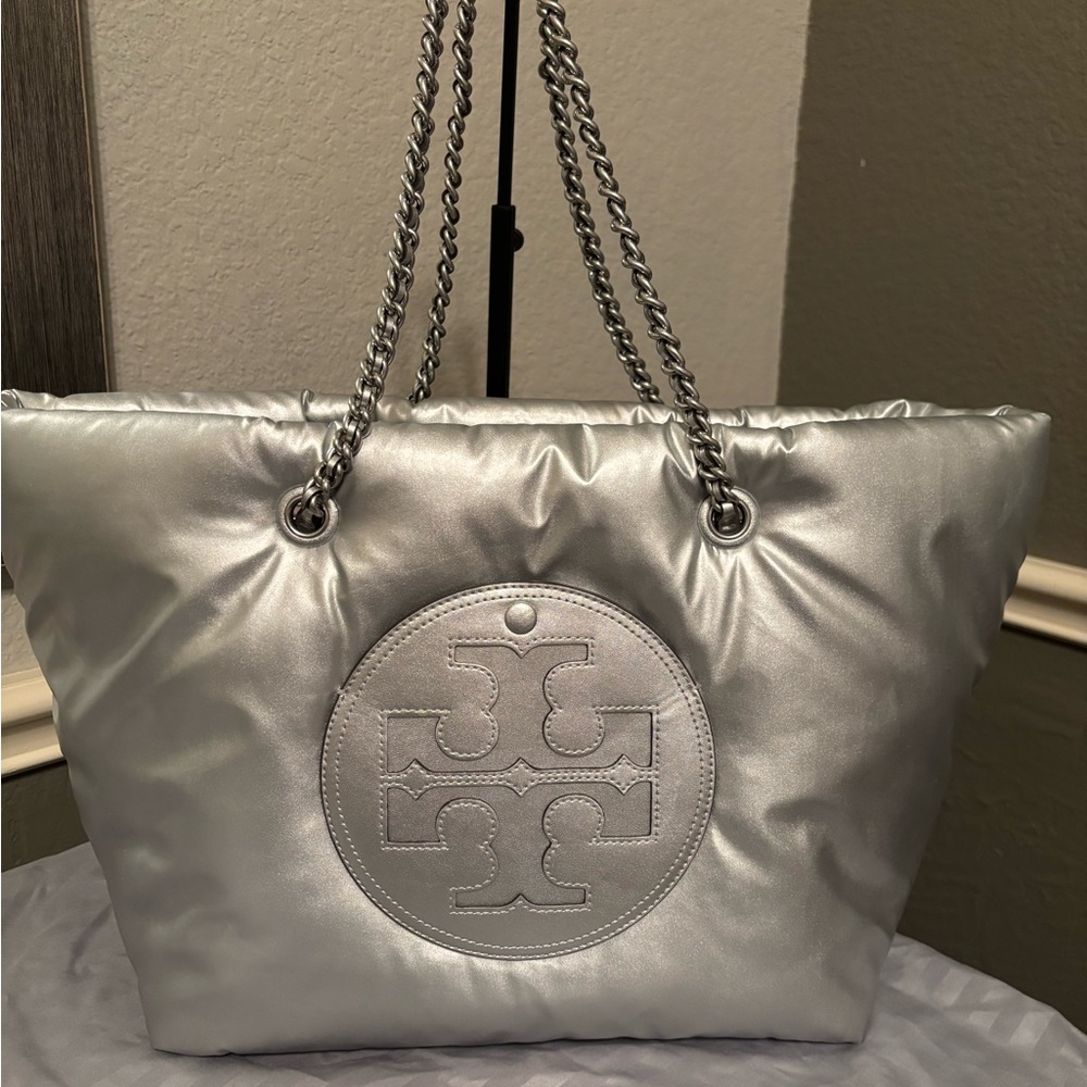 Tory Burch Metallic Silver ToteTory Burch Ella Metallic Puffy Chain Tote